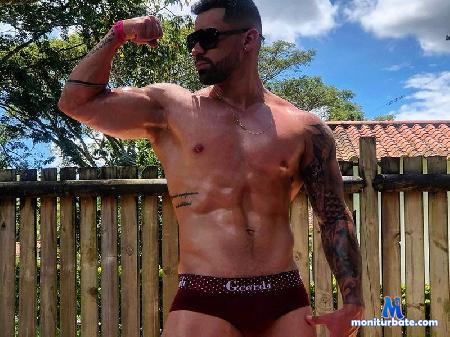 tyler-walker flirt4free performer let's enjoy a good chat, get to know each other and let whatever has to happen without limits