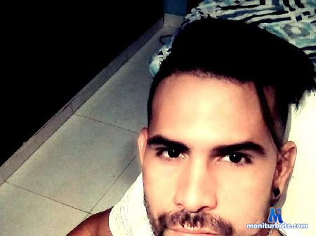 maikol-petterson flirt4free performer THE KEY IS NOT FINDING SOMEONE WITH YOUR SAME LIKES, BUT WITH YOUR SAME WIN