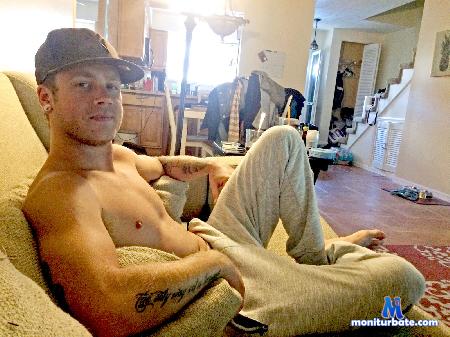 shawn-woods flirt4free performer here to have a good time ;)