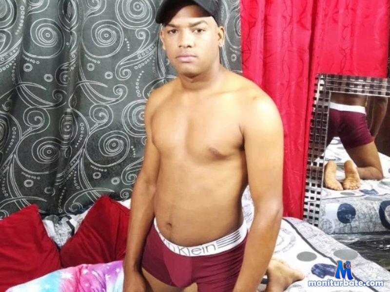 damian-corn Flirt4free performer 