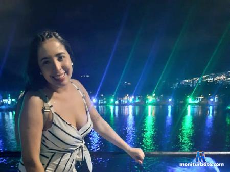 emy-summer flirt4free performer Let me be the only one that make you heart beat--im ready