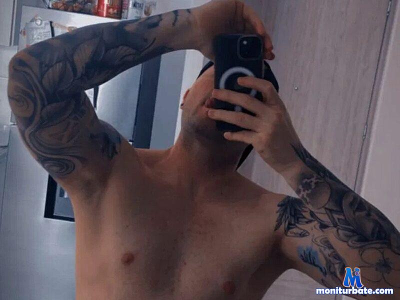 josh-garnett Flirt4free performer Feet Boss / Secretary Doctor / Nurse Master / Slave Domination Latex Legs Piercings and Tattoos Humiliation Spanking Cosplay Pirate/Captive