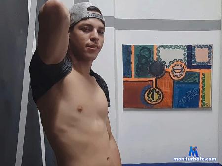 lewis-bull flirt4free performer A very hot and fun boy willing to fulfill all your fetishes and desires