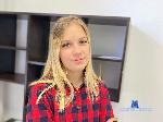 essie-ayrton flirt4free livecam show performer Hello my dear