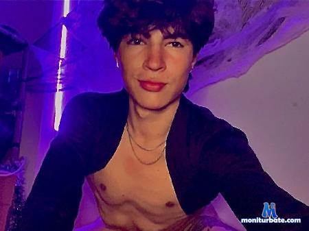 tiiago-mallz flirt4free performer skinny hot god