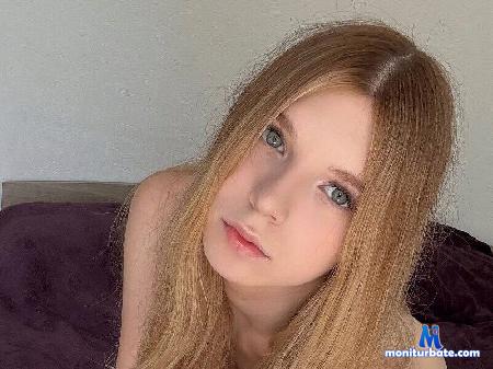 antonia-marchetta flirt4free performer Heey I'm Chloe 18, would like to know is this right place for me ? :)