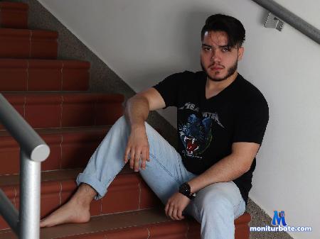 tobias-rockeford flirt4free performer just a smile could change the worst of the day so if you have one, come here ill wait with a big one