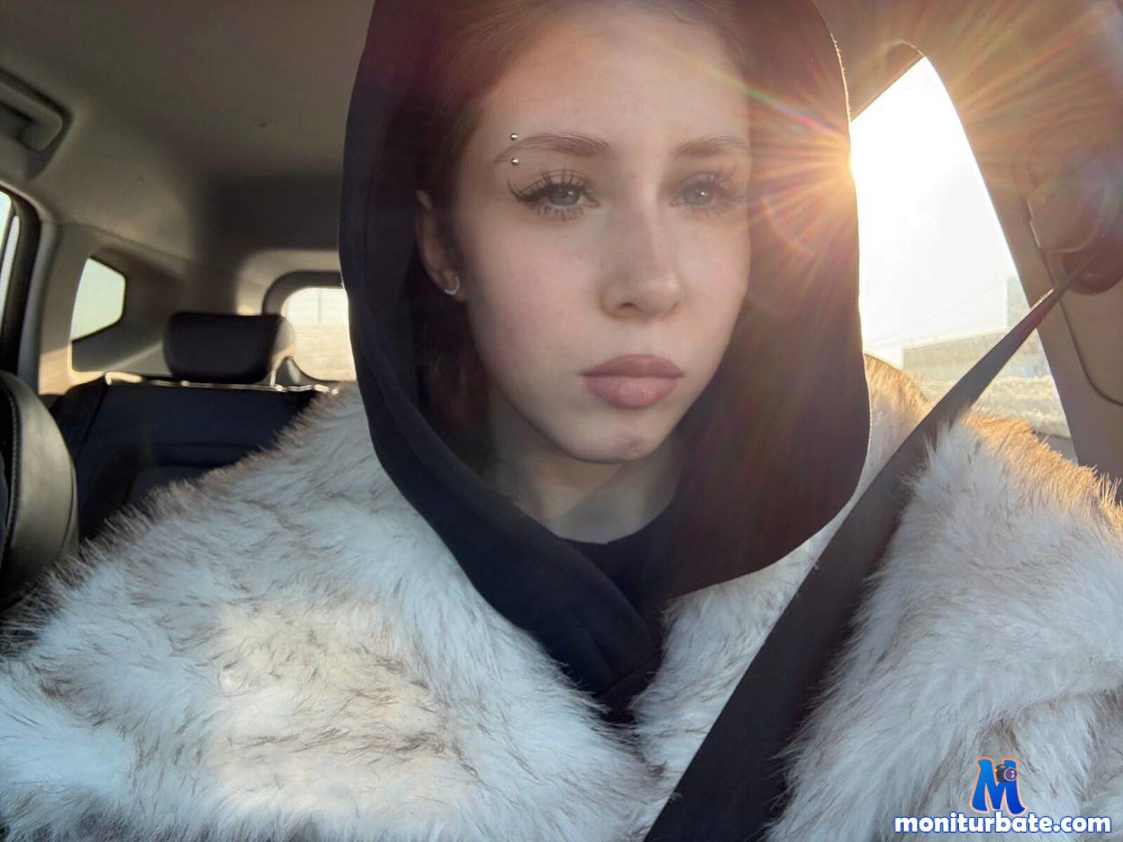 estell-golie Flirt4free performer Feet Dirty Talk Teasing Whip Cosplay Smoking