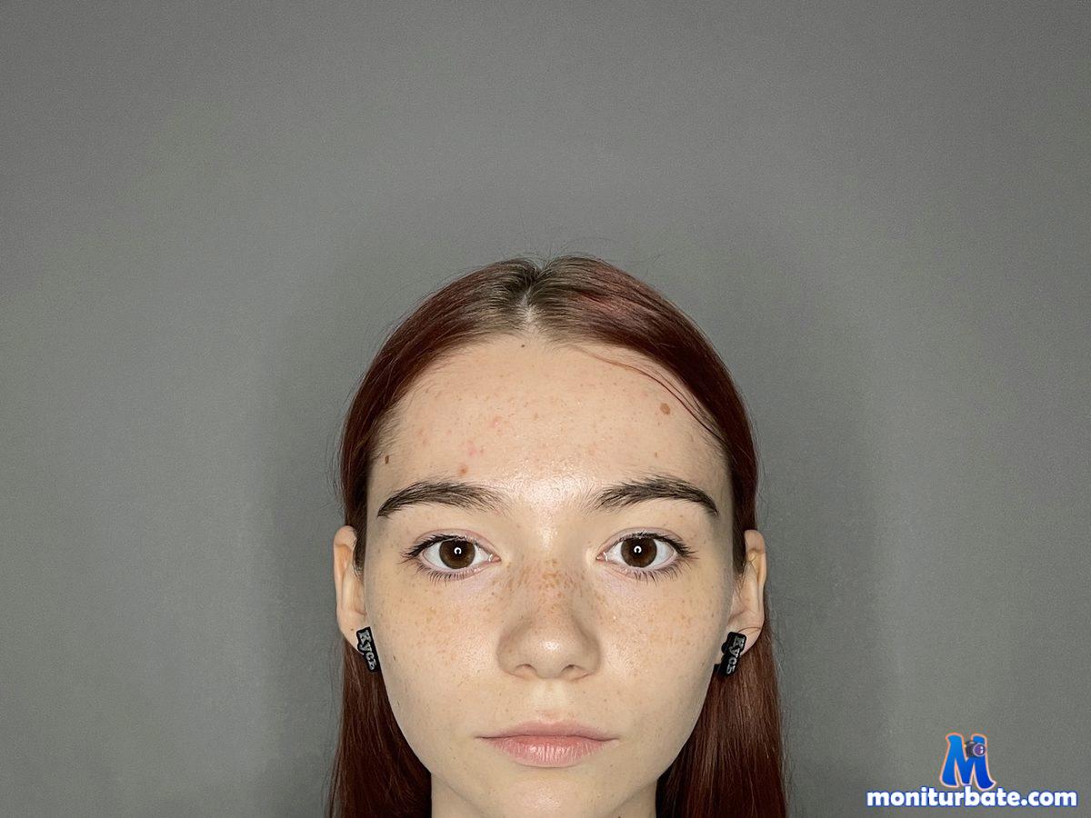 aniella-russo Flirt4free performer 