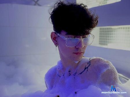 tobias-ken flirt4free performer Love and war
