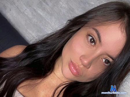 miia-vega flirt4free performer I am the mix between tenderness and sensuality, I like to make every moment unforgettable. Meet me.