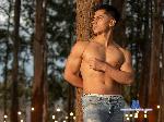 derek-zane flirt4free livecam show performer more than camming i want to make connections! :)