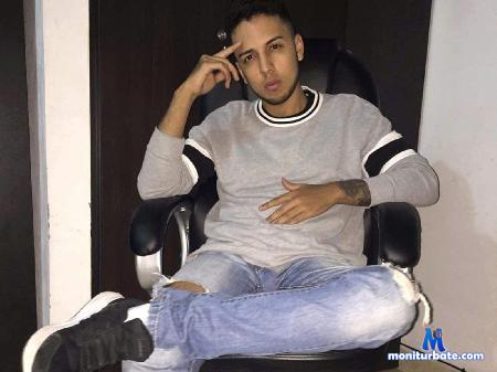 anthony-trend flirt4free performer Hey guys! Welcome to my room