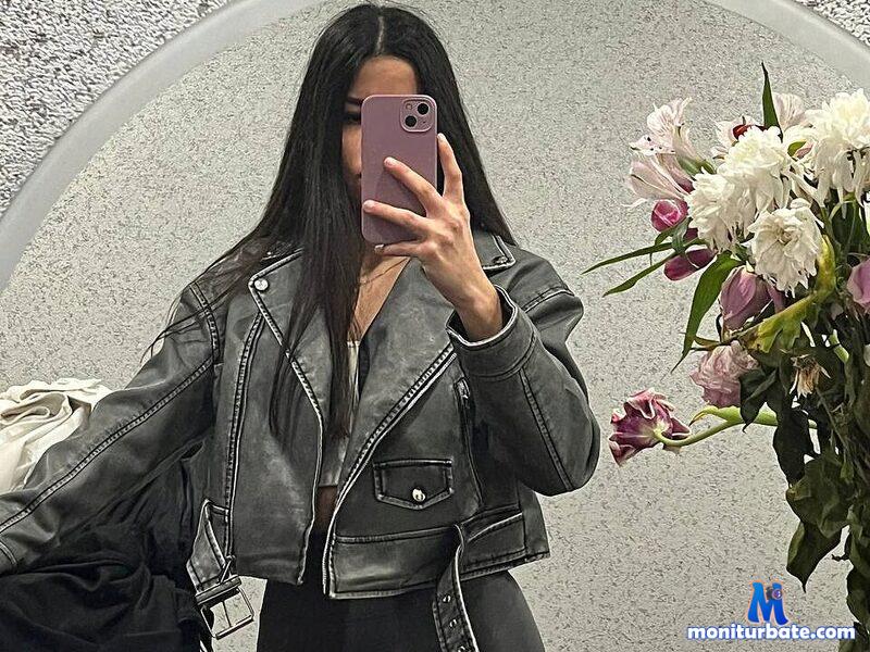 rozanne-bichler Flirt4free performer Feet Nipple Play Dirty Talk Vibrator Cock Teasing Face Sitting Nipple Clamps Tickler Spanking Ass to Mouth