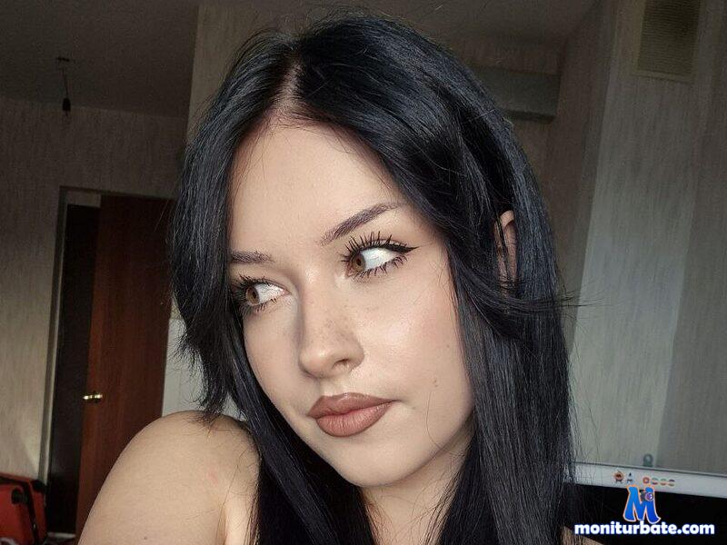 lucy-lucied Flirt4free performer 