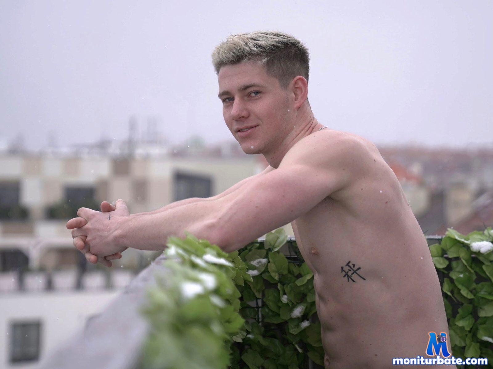 heikki-laine Flirt4free performer Feet Cock Teasing Coach/Trainee Tickling Training Food Armpit
