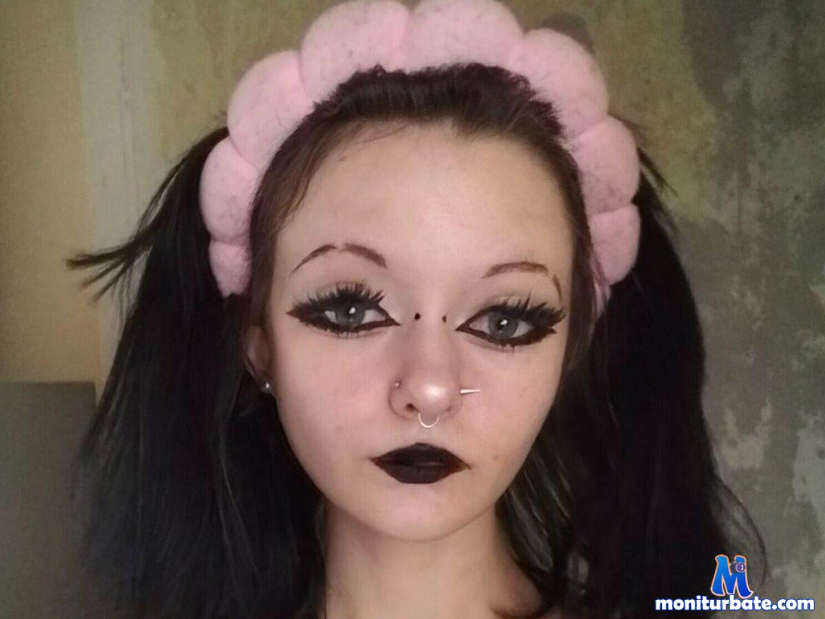 ivette-franzi Flirt4free performer Feet Nipple Biting Nipple Play Small Penis Humiliation Dirty Talk Master / Slave Student/Teacher Vibrator Cock Teasing Latex Stockings/Panty Hose Teasing Whip Slaves Bad Cop/Good Cop Piercings and Tattoos Cosplay