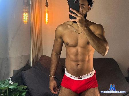 luca-flame flirt4free performer Fit on the outside, fire on the inside.
