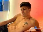 draven-daza flirt4free livecam show performer Here is your latino gamer boy, ask me about my freestyle or let's talk about art.