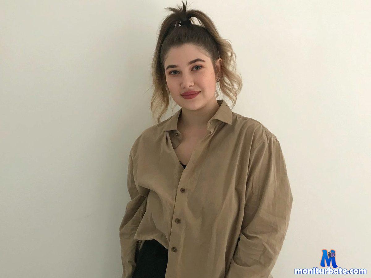 mera-erlin Flirt4free performer 