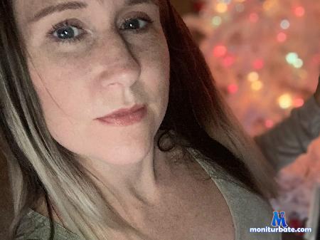 allison-pearl flirt4free performer Women need ropes, and ropes of pearls!