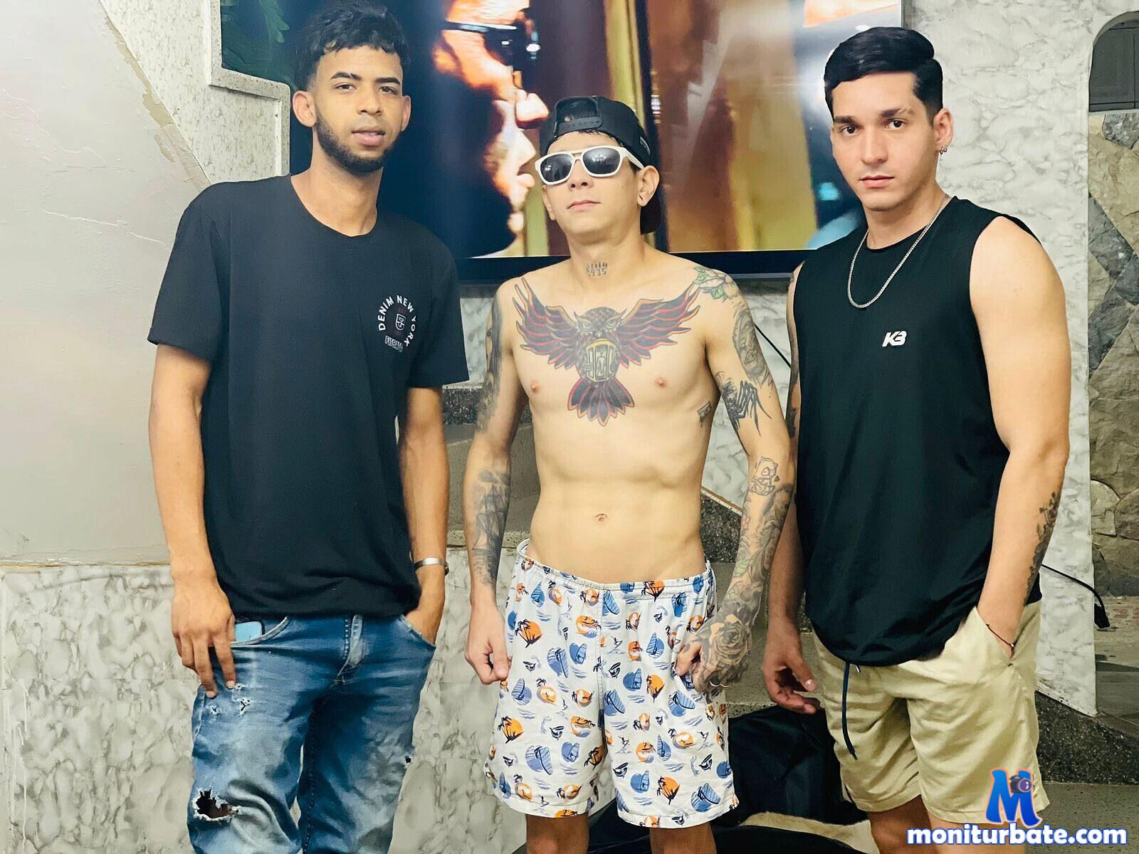 angel-and-vittorio-and-mikee Flirt4free performer Nipple Biting Cum Eating Legs Bondage Humiliation Collar and Leash Exhibitionism Food Armpit