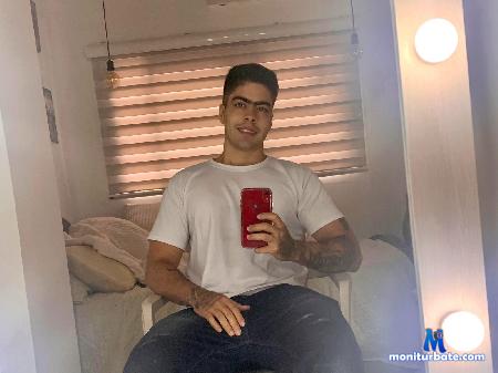 jorian-ponomareff flirt4free performer Im a hot and mysterious boy and your mission is to discover my most intimate desires