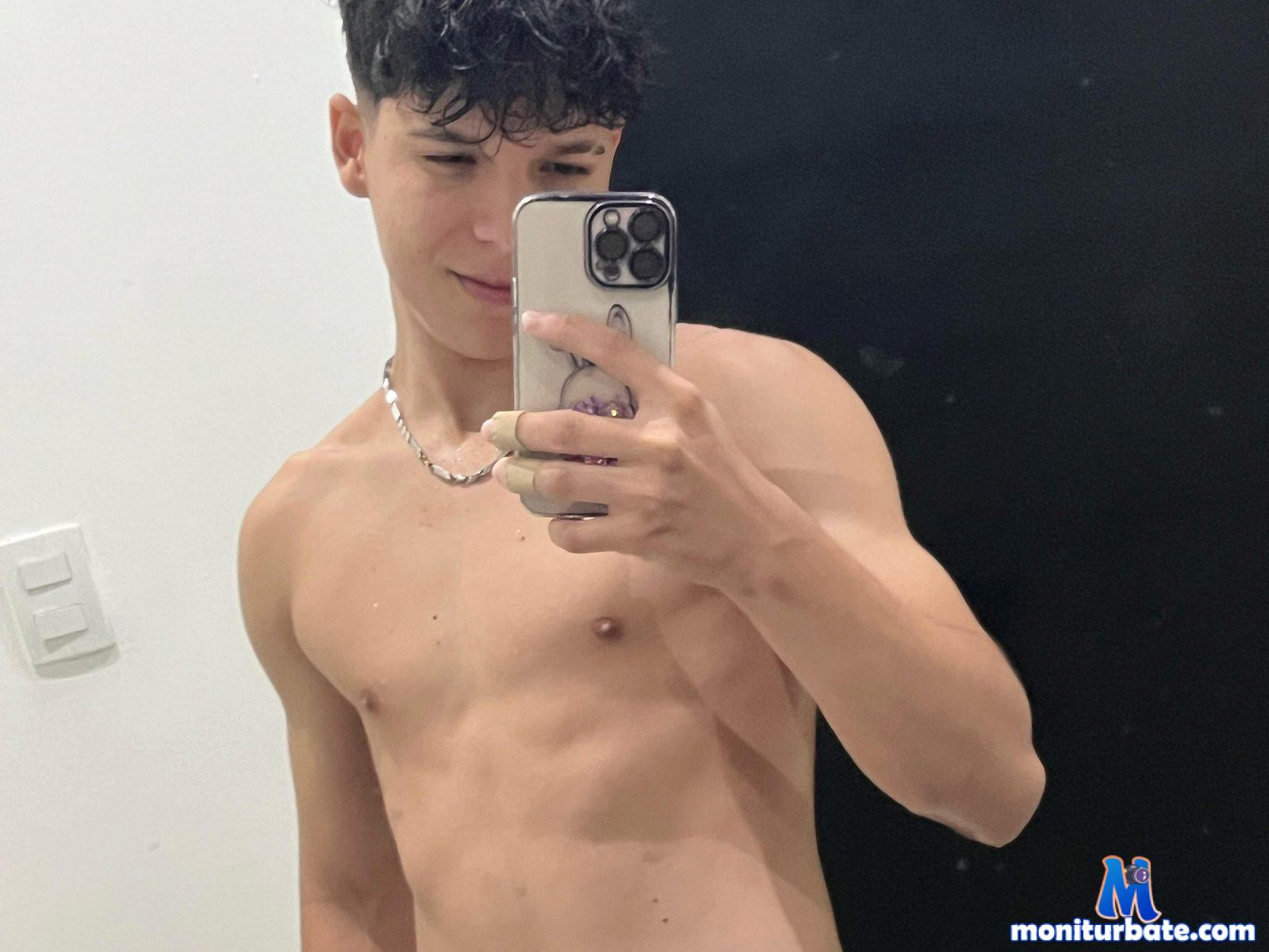 leonx-diaz Flirt4free performer Feet Cum Eating Teasing Legs Tickler Tickling Exhibitionism
