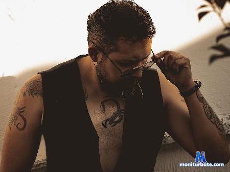 alessandro-connti flirt4free performer Let me immerse yourself in my world of pleasure, do you dare?