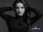 elowen-bloom flirt4free livecam show performer I'm new here. Very exciting to see you in my room!Want to find a good friends.
