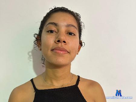 aurora-dos-santos flirt4free performer Sweetness mixes with desire . come to discover my most prohibited side