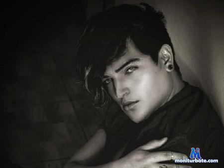 lyam-more flirt4free performer don