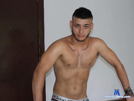 hans-king flirt4free performer I am very cute guy I like to play and have fun