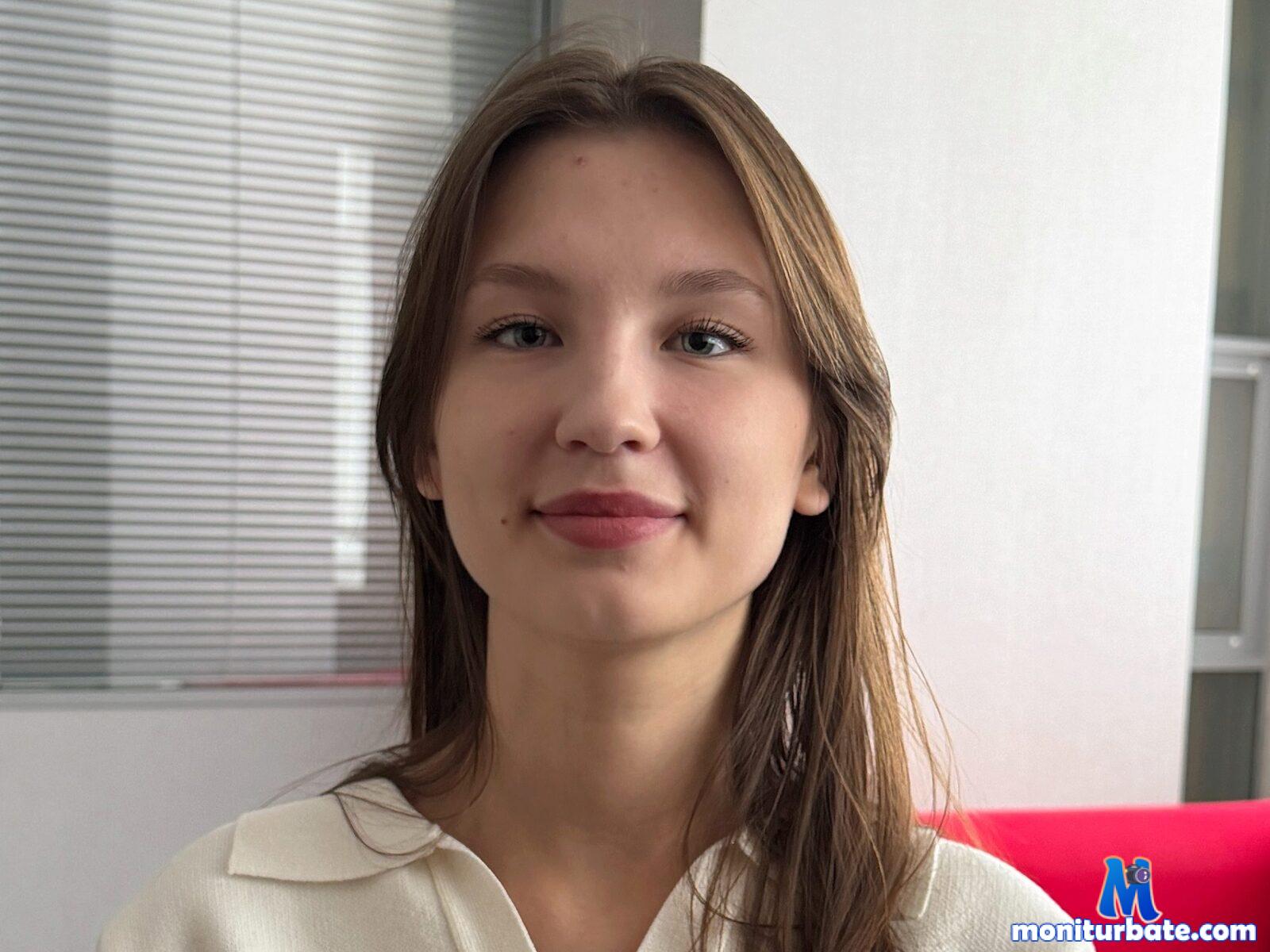 selina-nesa Flirt4free performer 