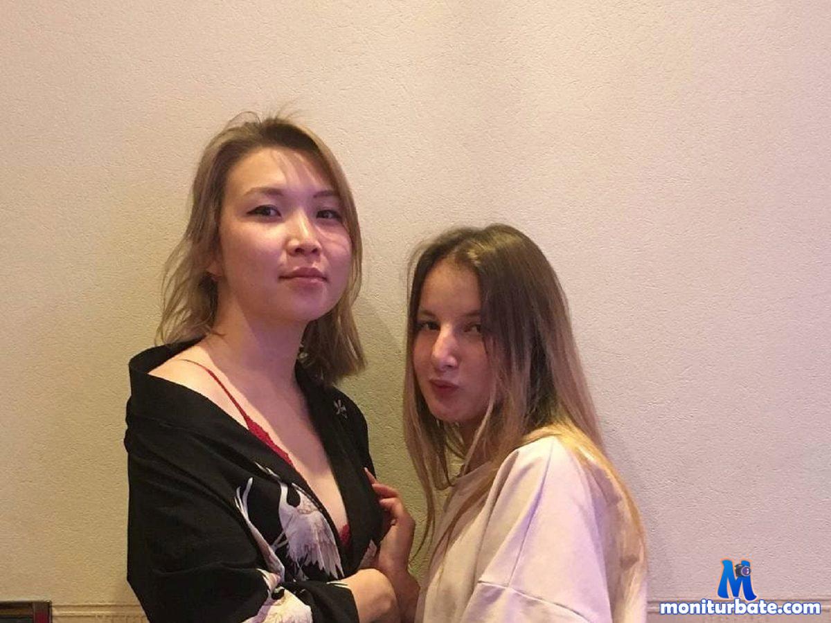 dawn-lewu-and-essie-duncan Flirt4free performer 