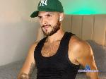 robyn-montana flirt4free livecam show performer Yes, Daddy. 