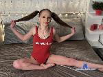 muffy-sugar flirt4free livecam show performer Hellohallo welcome to my lovely place. Enjoy yourself and make your cock happy with my fit body 