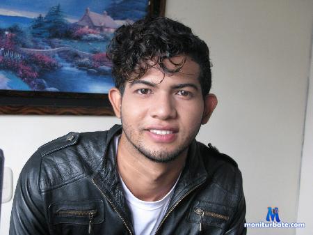 maicol-rous flirt4free performer vive cada día como si fuera el ultimo   