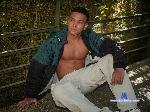 stiven-collins flirt4free livecam show performer rompe el hielo con una pregunta 