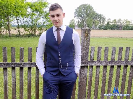 kembel-sorelle flirt4free performer Welcome guys!