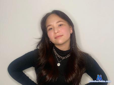 ellette-flynt flirt4free performer Hi sweet! we want play! Play with us pls!