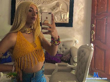 audrey-queents flirt4free performer I am a beautiful trans loving girl of the long pvt a little extroverted and crazy.