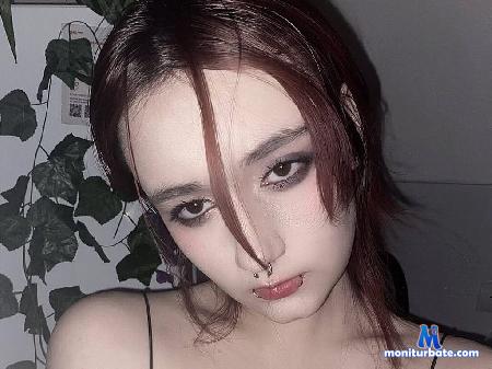 emily-tuckett flirt4free performer Hey! I am Mary and i am new girl here :) Dont be shy with me