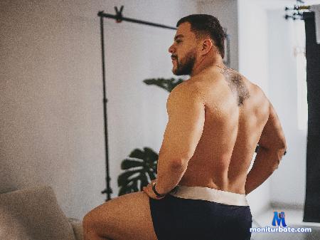 tom-jammes flirt4free performer The ultimate goal of life is happiness
