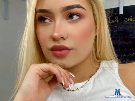 yaky-blonde flirt4free performer My name is Yaki, I am 20 years old, I am Colombian and I want to have a lot of fun with you.