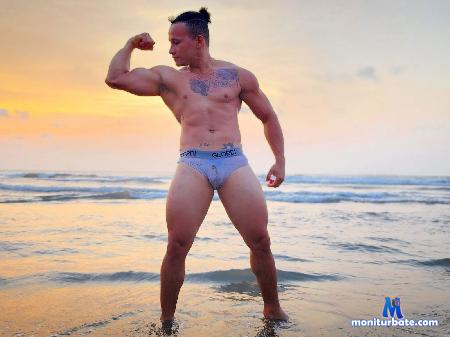 roger-curly flirt4free performer body, mind and spirit. the best combination 
