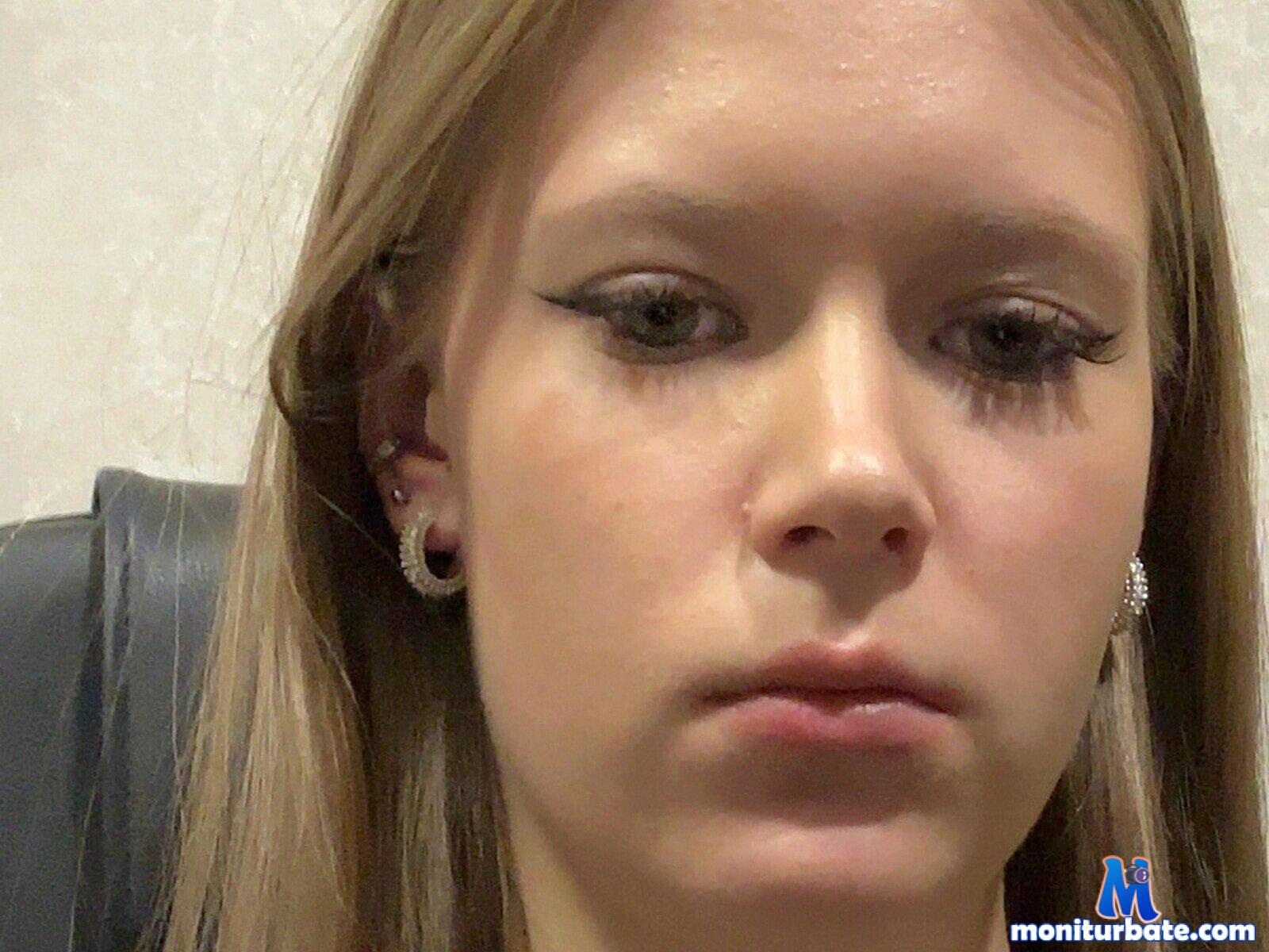 emelina-carpio Flirt4free performer Balloons Nipple Play Boss / Secretary Dirty Talk French Maid/Client Master / Slave Service Worker/Housewife Vibrator Butt Plug Cock Teasing Face Sitting Latex Teasing Whip Discipline Legs Feather Tickler Spanking Cosplay Flight Attendant/Pilot Findom Pirate/Captive Crop