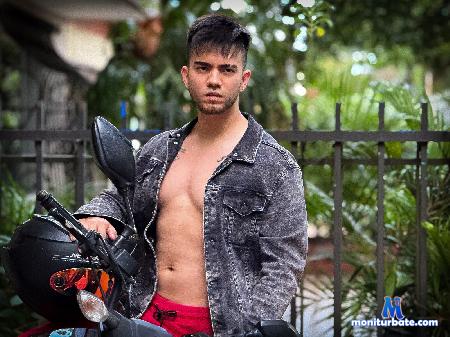 connor-freeman flirt4free performer Good way to grow up is learning something new .