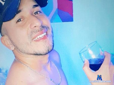 logan-ferrara flirt4free performer Hi guys welcome to my room!