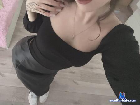 ilona-grey flirt4free performer Hi Hi